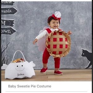Pottery barn sweetie pie costume 12-24 months